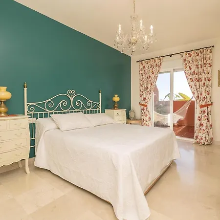 Apartment Spikes (adults Only) Guadiaro